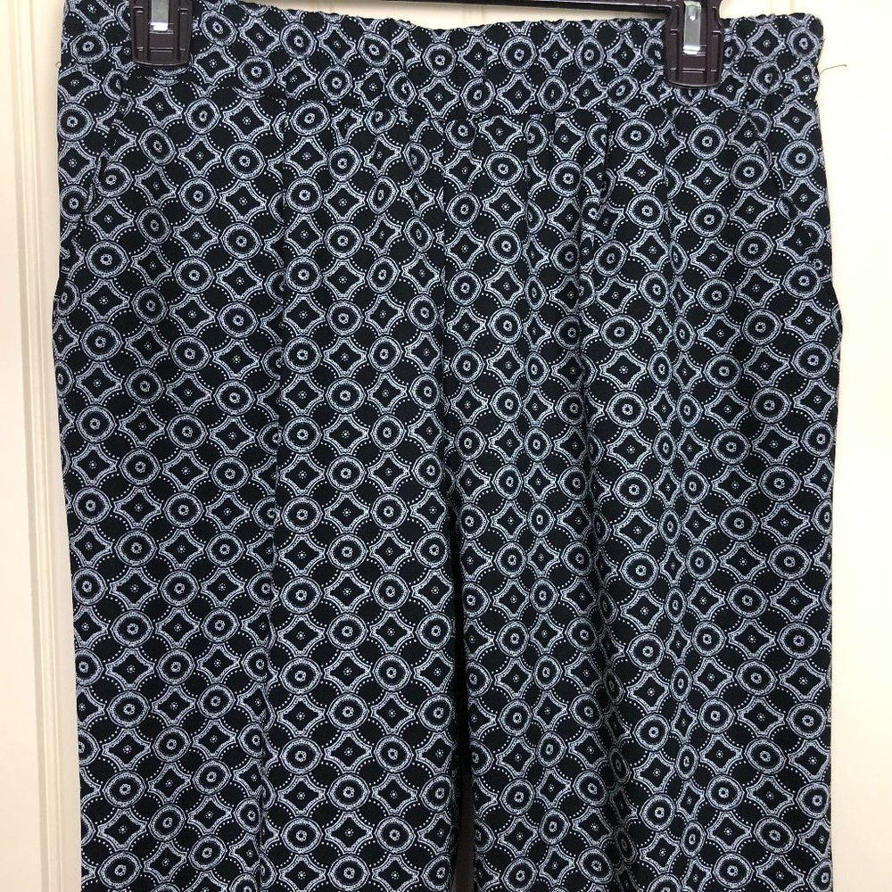Christopher & Banks Comfort Waist Ankle Pants Size S Black White, Geometric